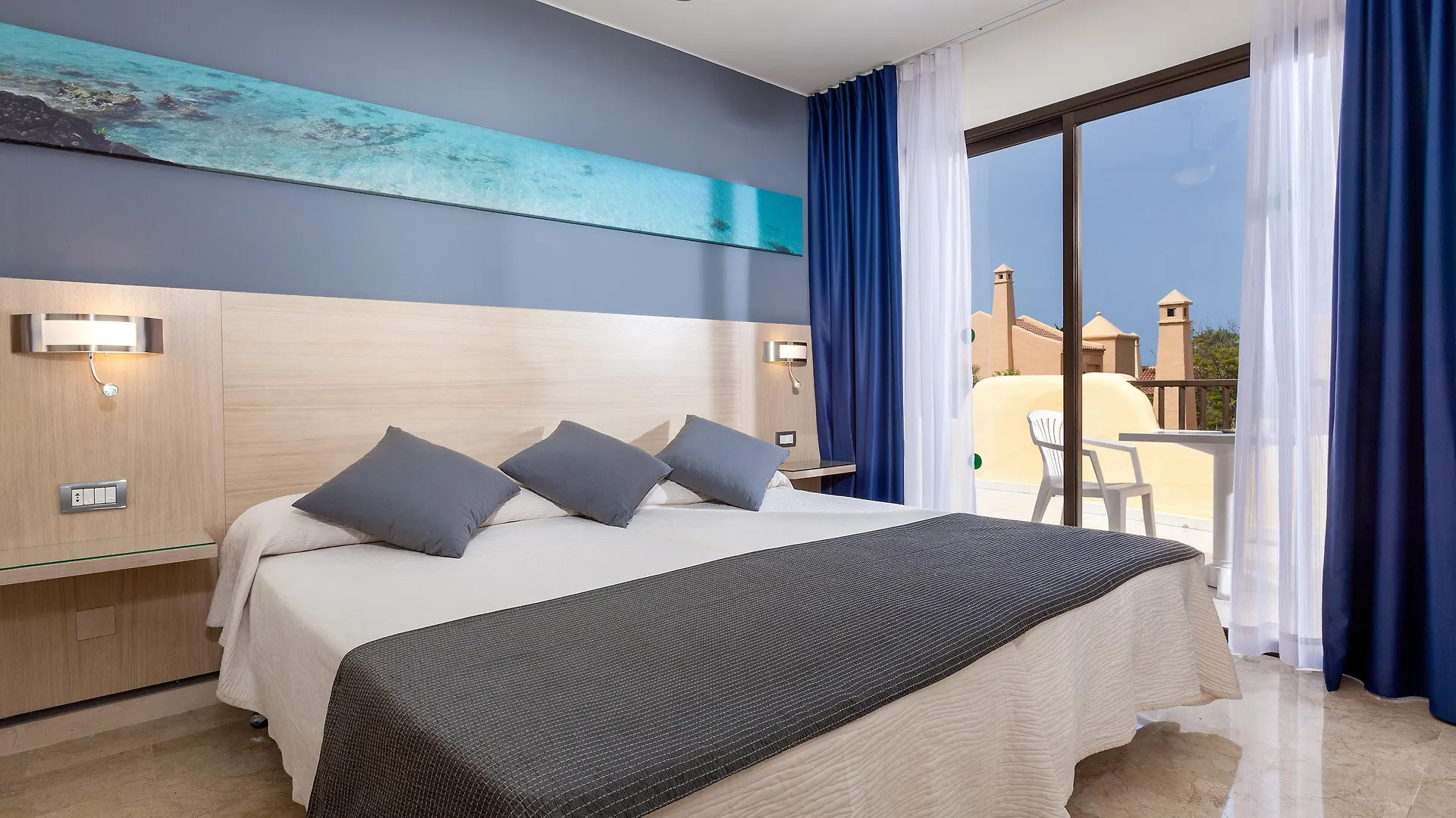 Tagoro Family & Fun Costa Adeje Hotel