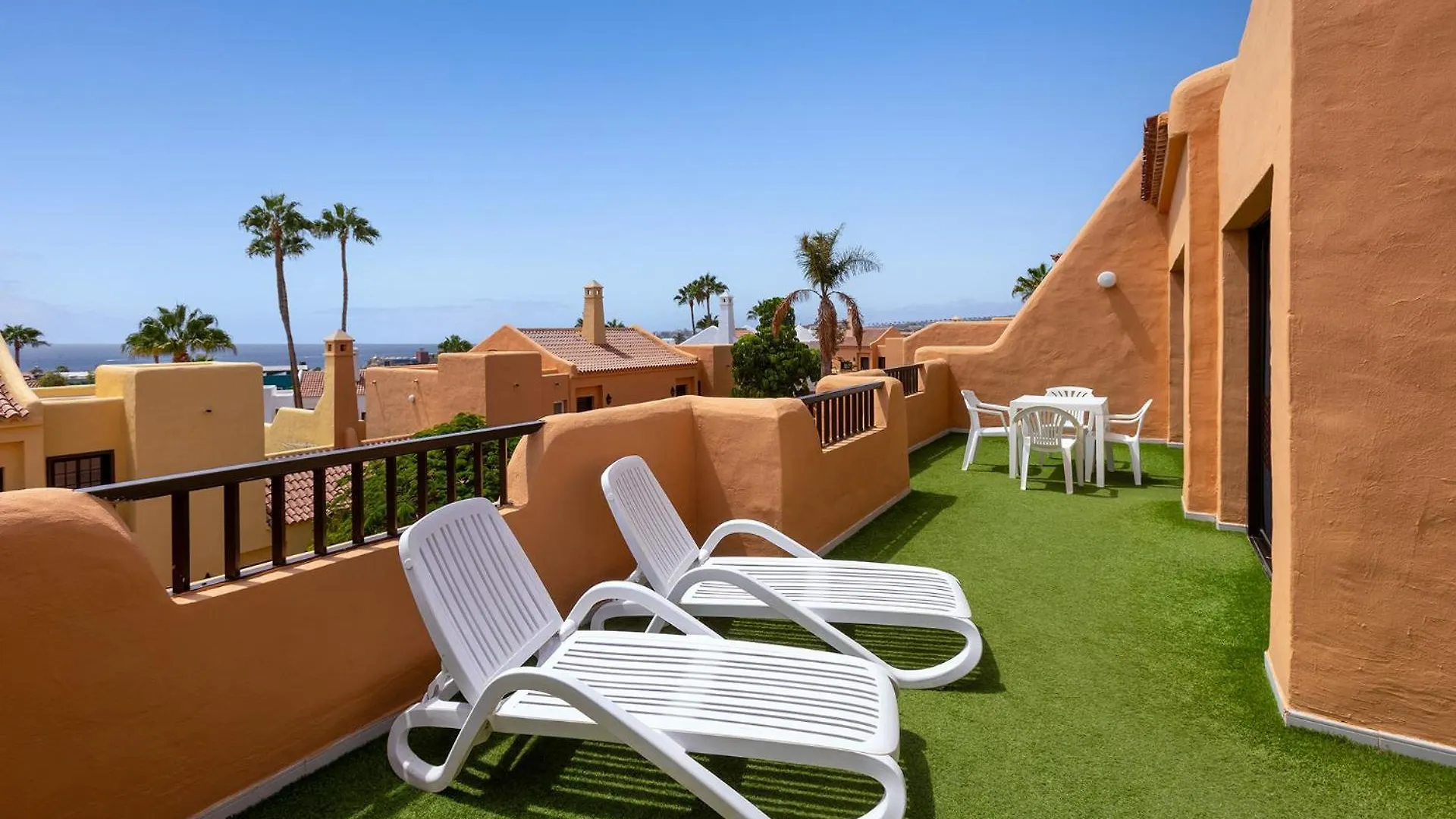 Tagoro Family & Fun Costa Adeje Hotel  Costa Adeje (Tenerife)