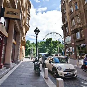 foglaljon itt