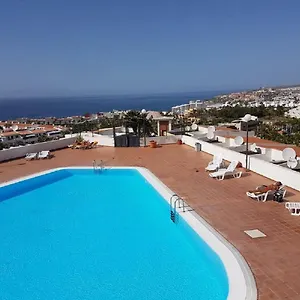 village-island-heights.tenerifehoteles.net/